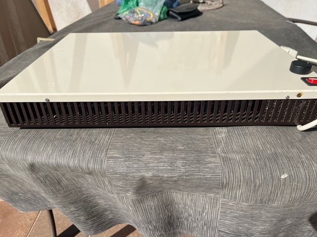 Radiatore elettrico da parete Tecnaterm 750w