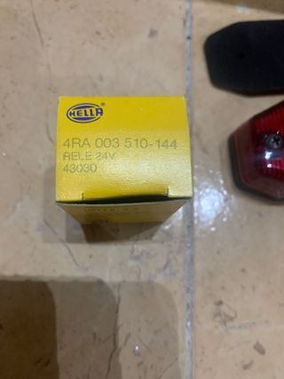 LUCES DE GALIVO Y RELES RIMDER