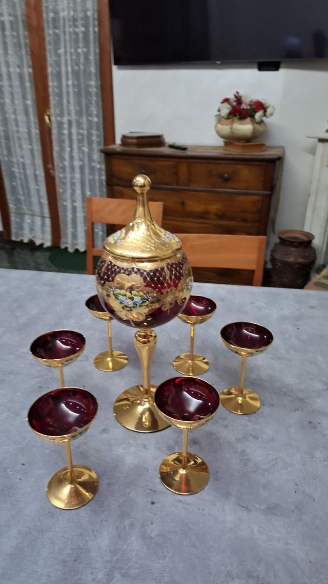 Servizio coppe in vetro di Murano e oro