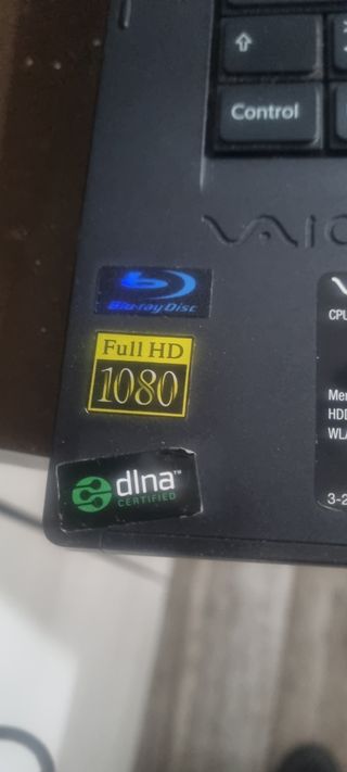 Ordenador portátil vaio.