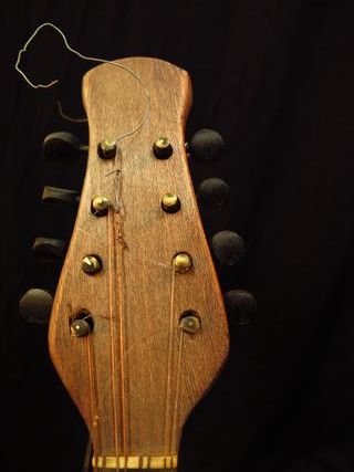 MANDOLINA B/3 /LAÚD/GUITARRA