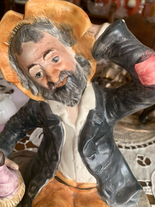 Clochard/barbone ubriaco pregiato Capodimonte