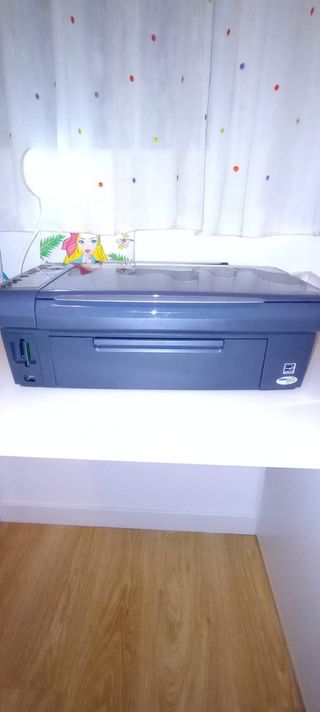 Impresora, escaner EPSON nueva