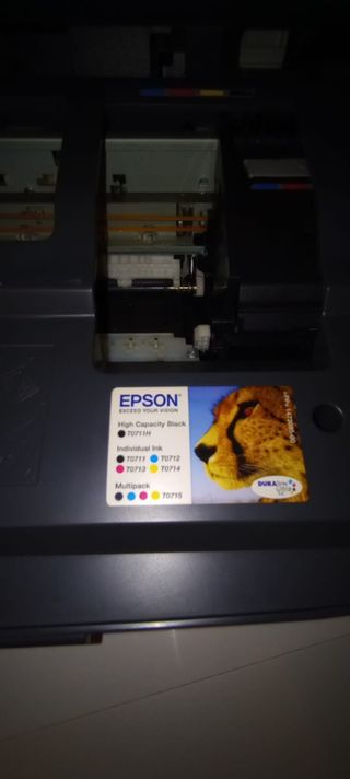 Impresora, escaner EPSON nueva