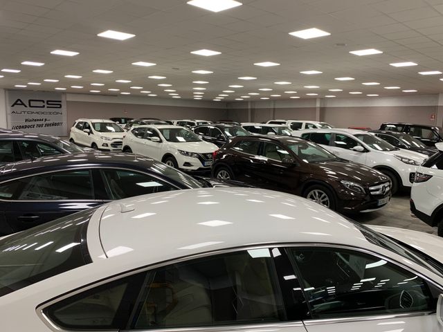 INFINITI Q30 1.5D PREMIUM 5p.