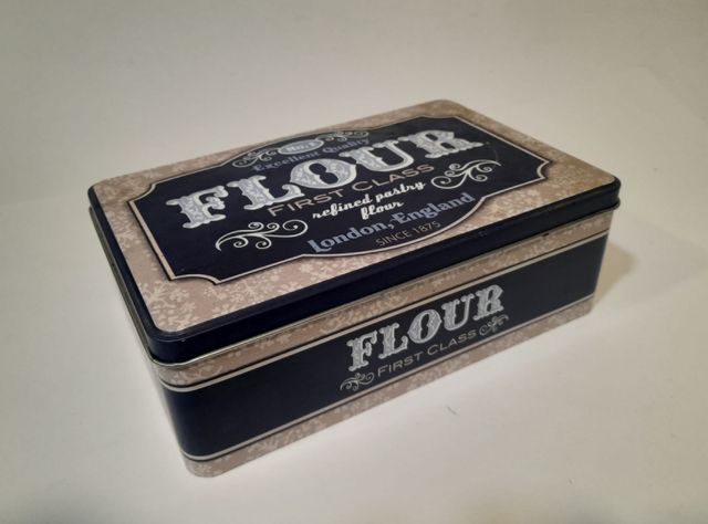 Cajita metálica Flour caja para colección