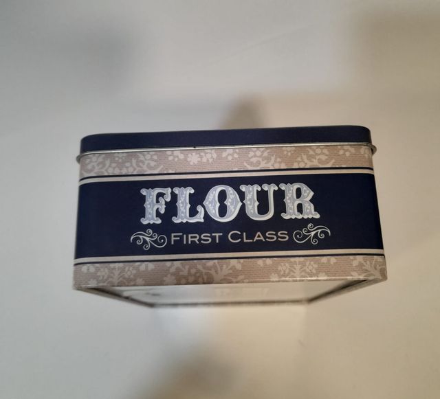 Cajita metálica Flour caja para colección