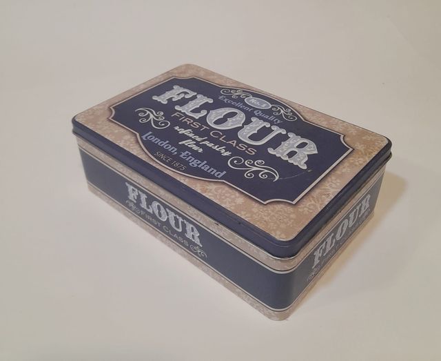 Cajita metálica Flour caja para colección