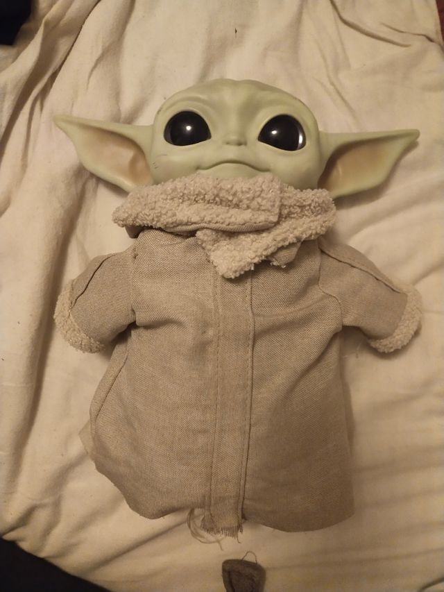 Muñeco Baby Yoda