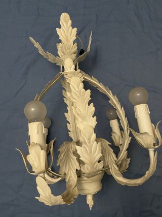 Vendo lampara de techo  color blanco roto/decapado