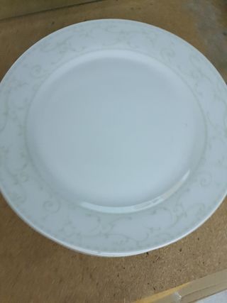 Vajilla  porcelana