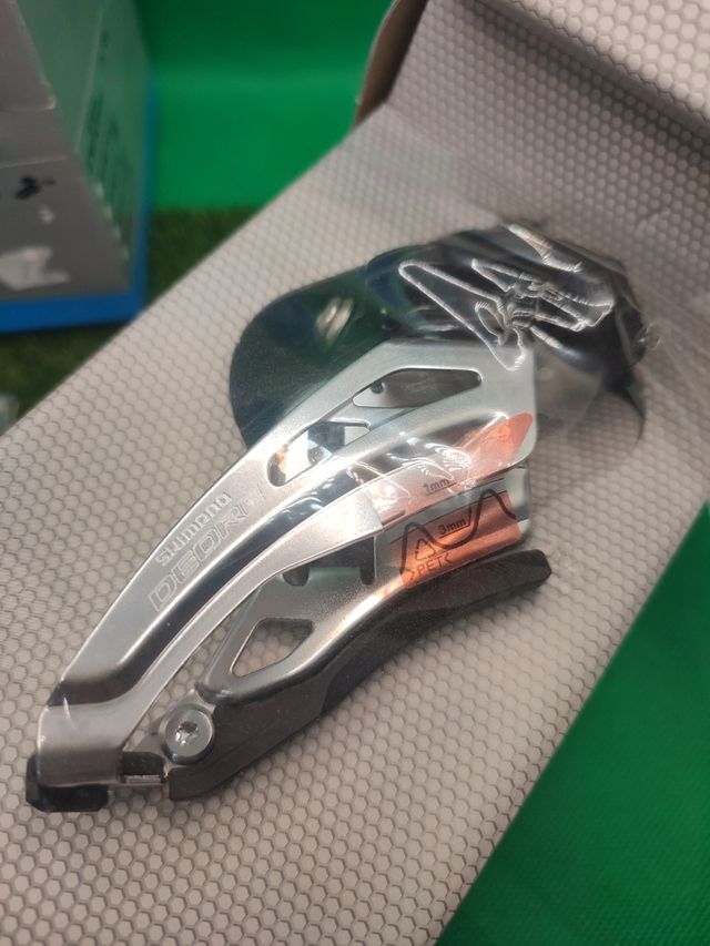 Desviador SHIMANO DEORE