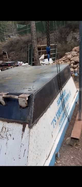 Se reparan contenedores