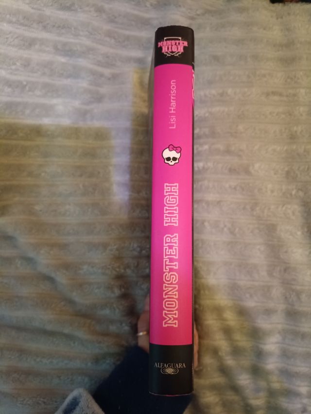 Libro Juvenil Monster High