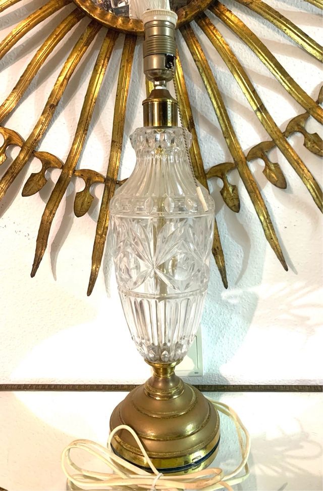 LAMPADARIO VINTAGE IN CRISTALLO INTAGLIATO