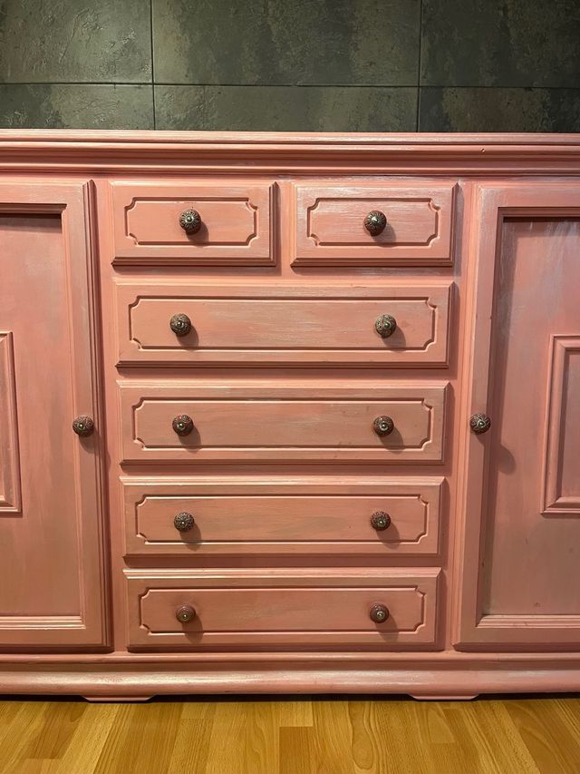 APARADOR ROSA PATINADO EN PLATA