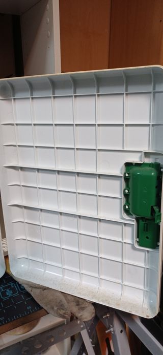 Botiquín,armario solo.