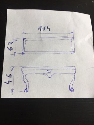 Mesa auxiliar antigua salón