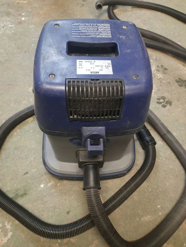 Aspirador karcher maquinaria