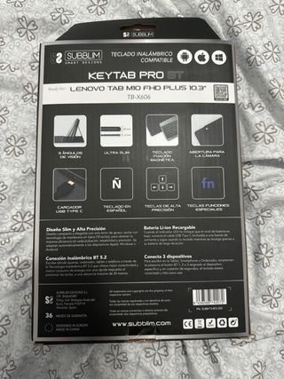 Funda con teclado de tablet