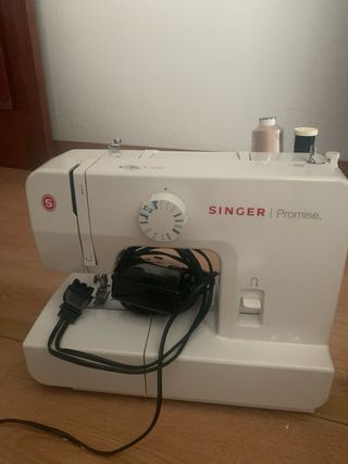 Maquina de coser Singer promise 1408