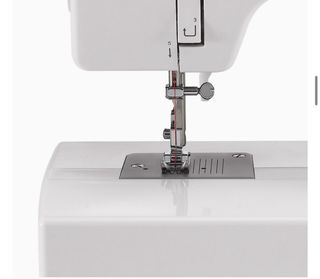 Maquina de coser Singer promise 1408