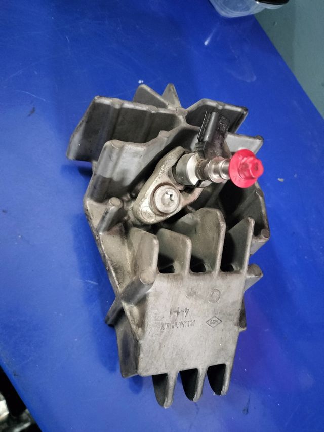 Inyector Renault Nissan