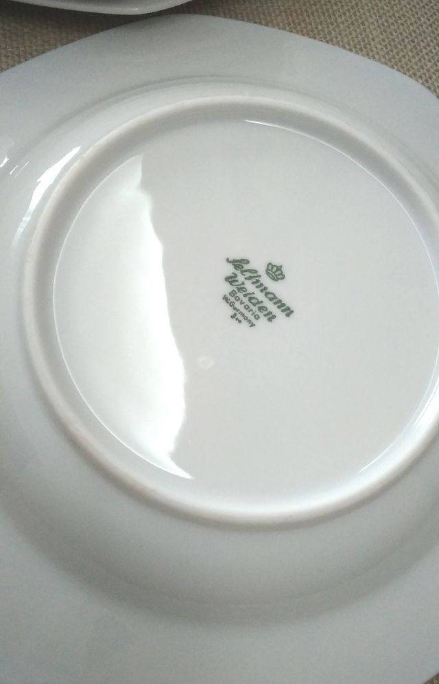 Set piatti in porcellana fine SW e 1 vassoio