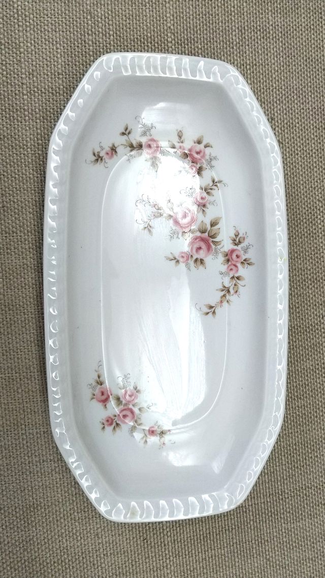 Set piatti in porcellana fine SW e 1 vassoio