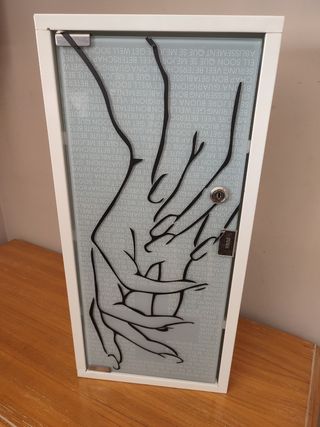 Armario metálico con cerradura