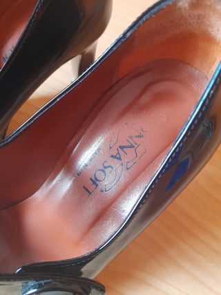 Scarpe donna in vernice nera