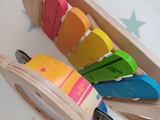 Xilofono + pandereta Hape