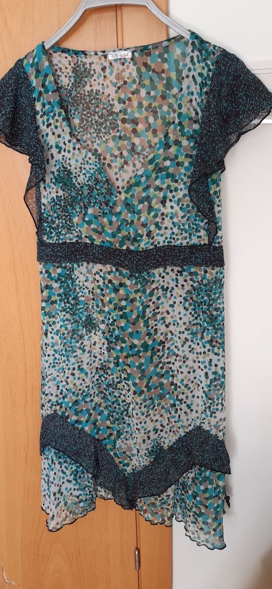 Vestido T.36 escote de pico de Laurene