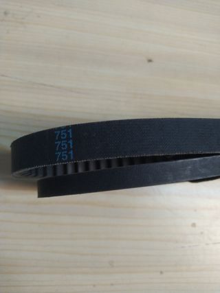 Juego de correas, Suzuki