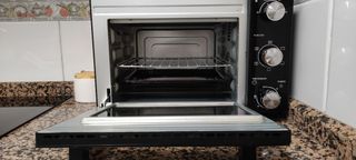 Horno con convector de aire