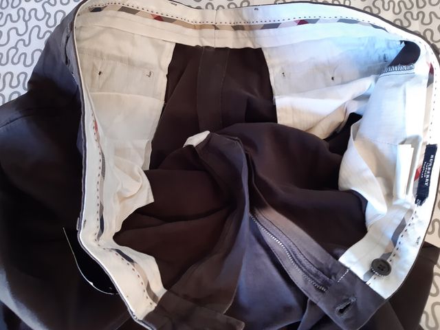 Pantalón a estrenar Burberry T58
