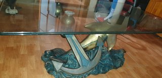Mesa de Cristal y Bronce