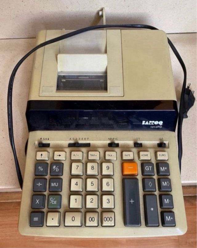 Maquina de cuentas antigua
