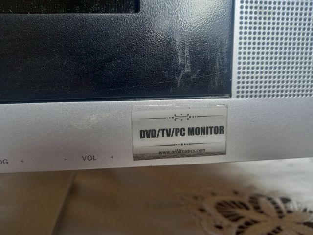 Televisión Orbit, con DVD incorporado