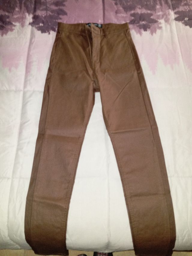Pantalon cuero marron