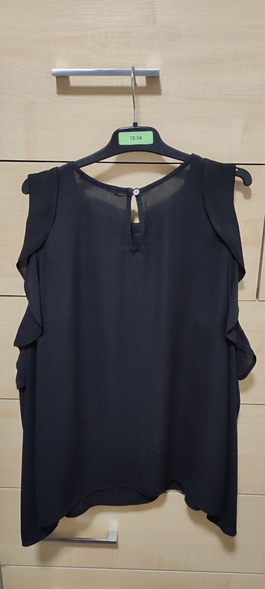 Blusa negra Pull & Bear