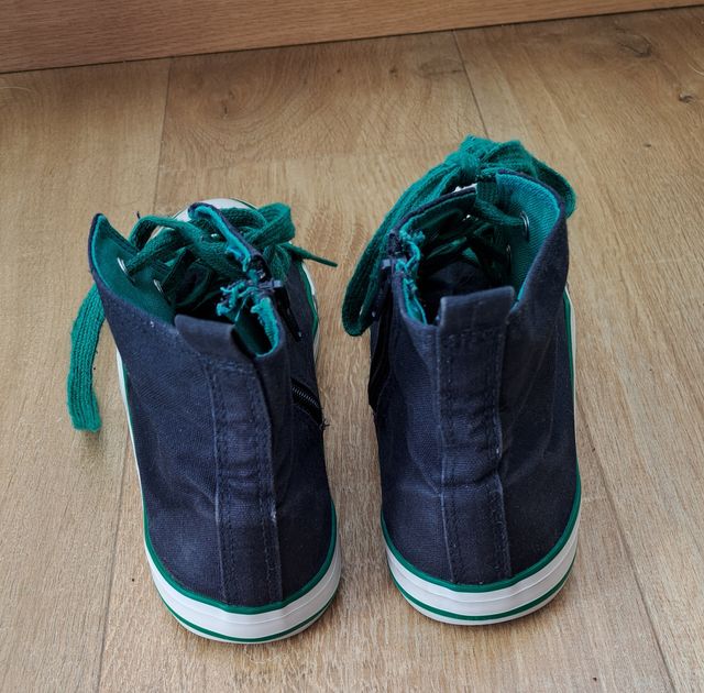 Zapatillas niño o niña Talla 36
