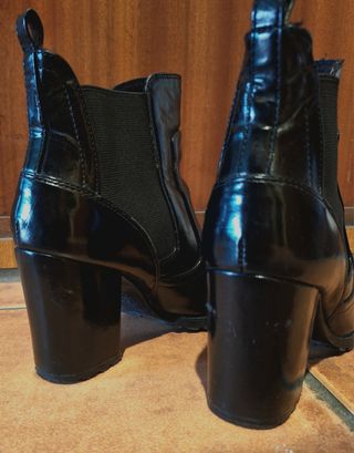 Botín piel negro tacón Bershka n 36