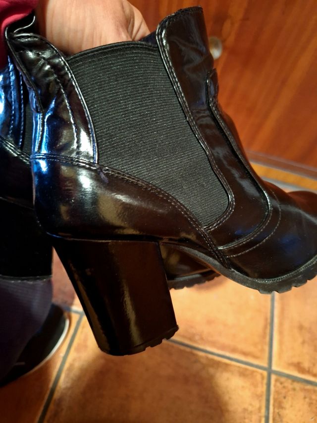 Botín piel negro tacón Bershka n 36