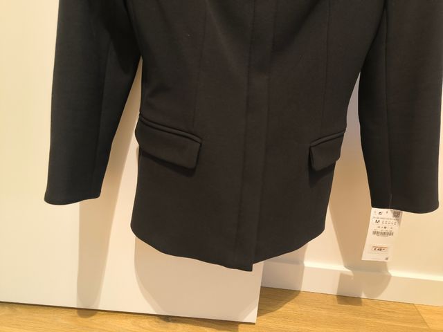 Chaqueta Zara cuello barco