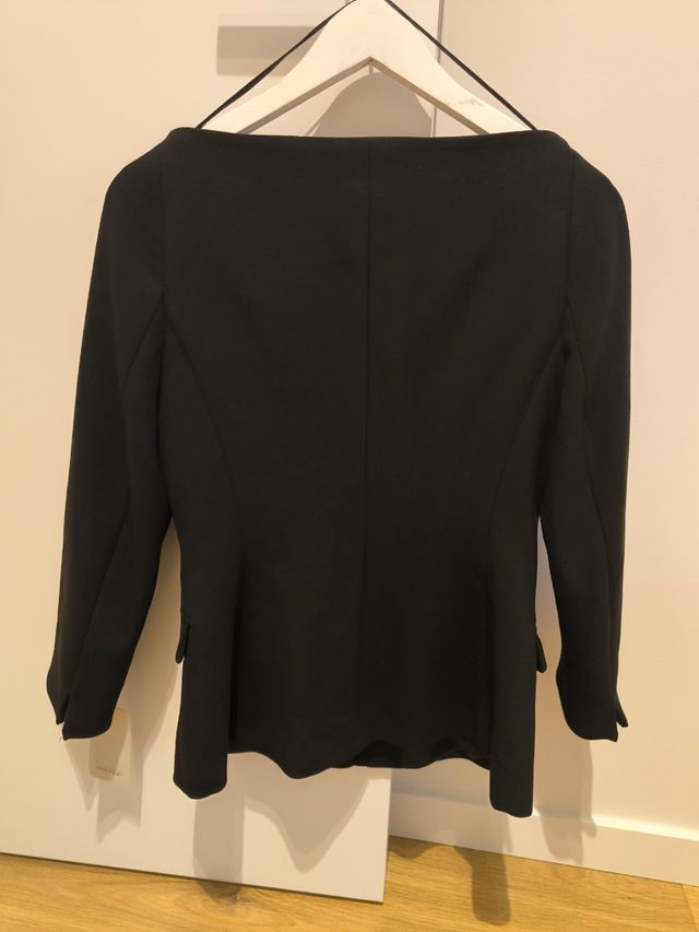 Chaqueta Zara cuello barco