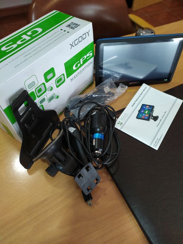NAVEGADOR GPS XGODY CON PANTALLA TACTIL