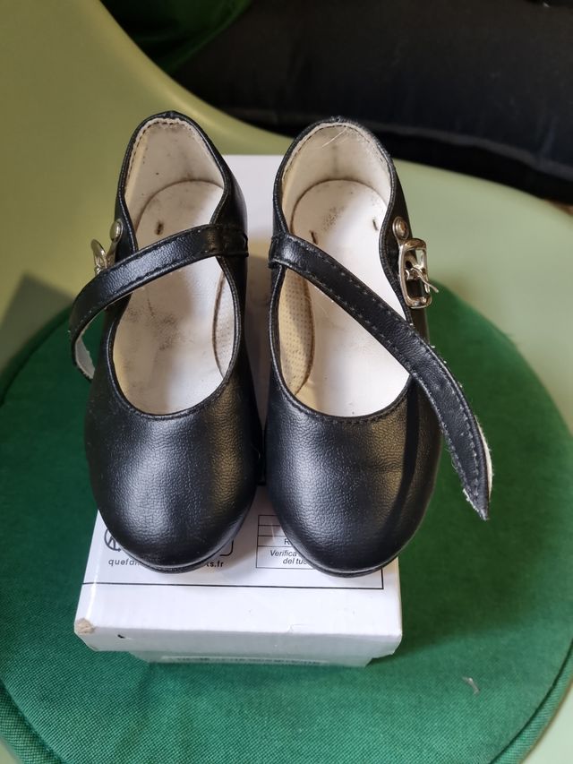 Zapatos sevillana 23