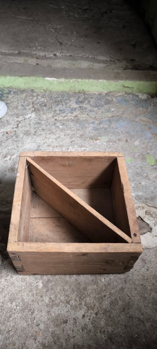 Medidor de grano antiguo