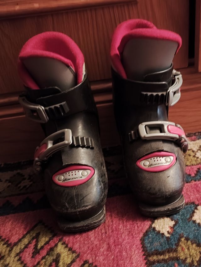 Pack de skis con 3 botas